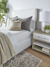 Load image into Gallery viewer, Emmet Bed