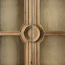 Load image into Gallery viewer, Cordova Vitrine