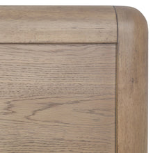 Load image into Gallery viewer, Tricia Bed