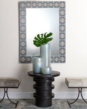 Load image into Gallery viewer, Vapor Vase Metallic Opal - Medium
