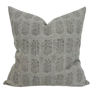 Farmington 22" Pillow
