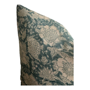 Ashely 22" Pillow
