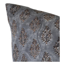 Load image into Gallery viewer, Genola 22&quot; Pillow
