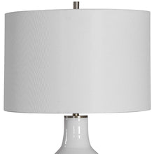 Load image into Gallery viewer, Dakota Table Lamp
