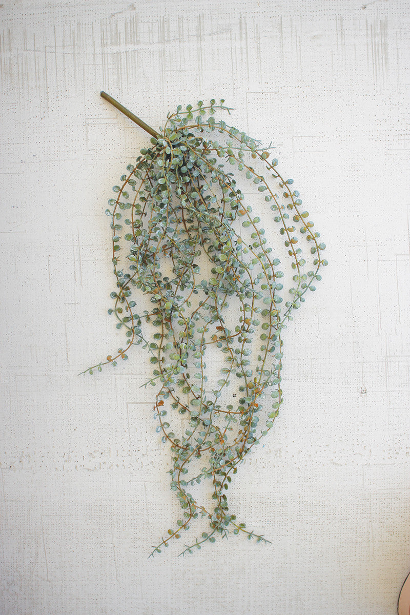 Large Hanging Necklace Fern